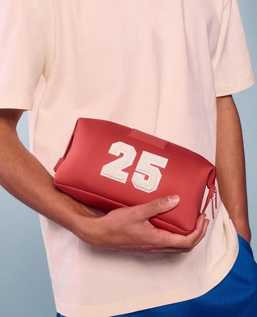 HUNTER TOILETRY BAG IN